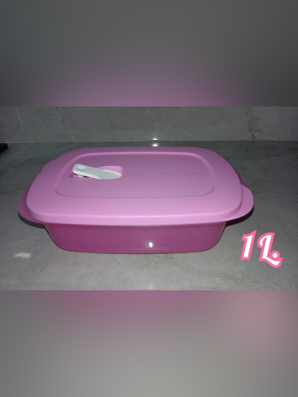 Tupperware Crystalwave Plus 4 Cup Microwave Rectangular Dish Container